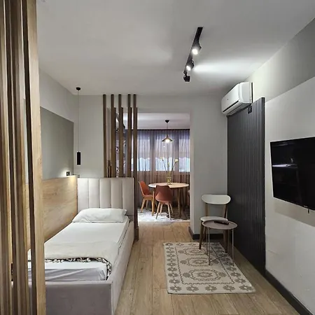 Tam Center Next To Blloku No1 Апартаменты *