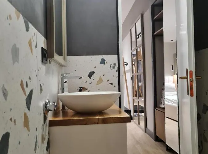 Tam Center Next To Blloku No1 *